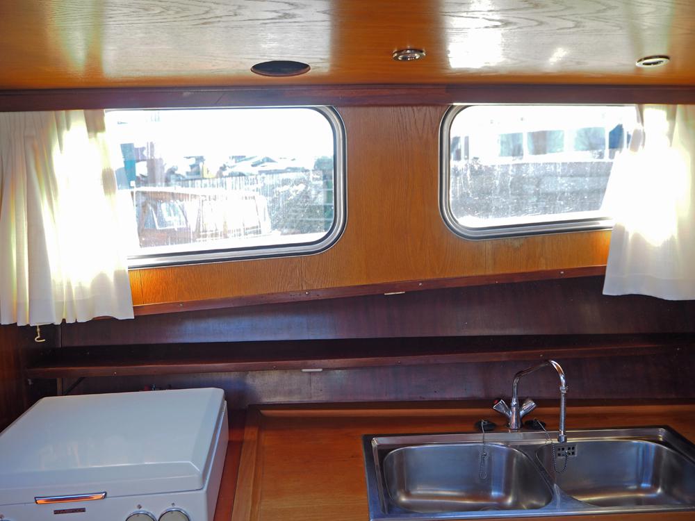 Fore ship, Accommodation